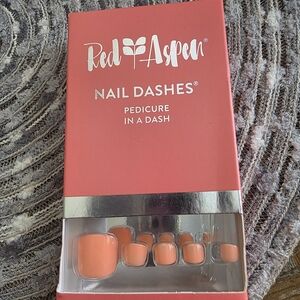 Red Aspen Nail Dashes - Coral